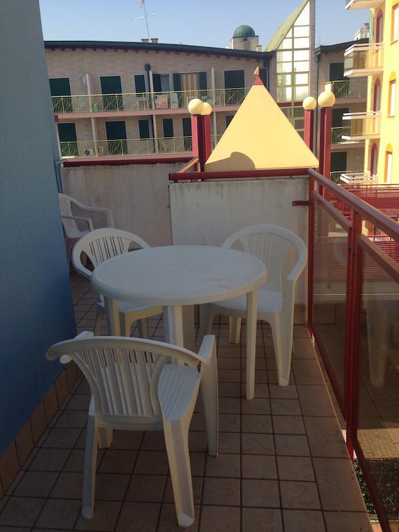 קאורלה Residence Al Mare - Agenzia Cocal מראה חיצוני תמונה